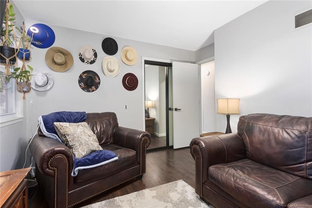 6615 NW Caney Creek Drive — photo 32