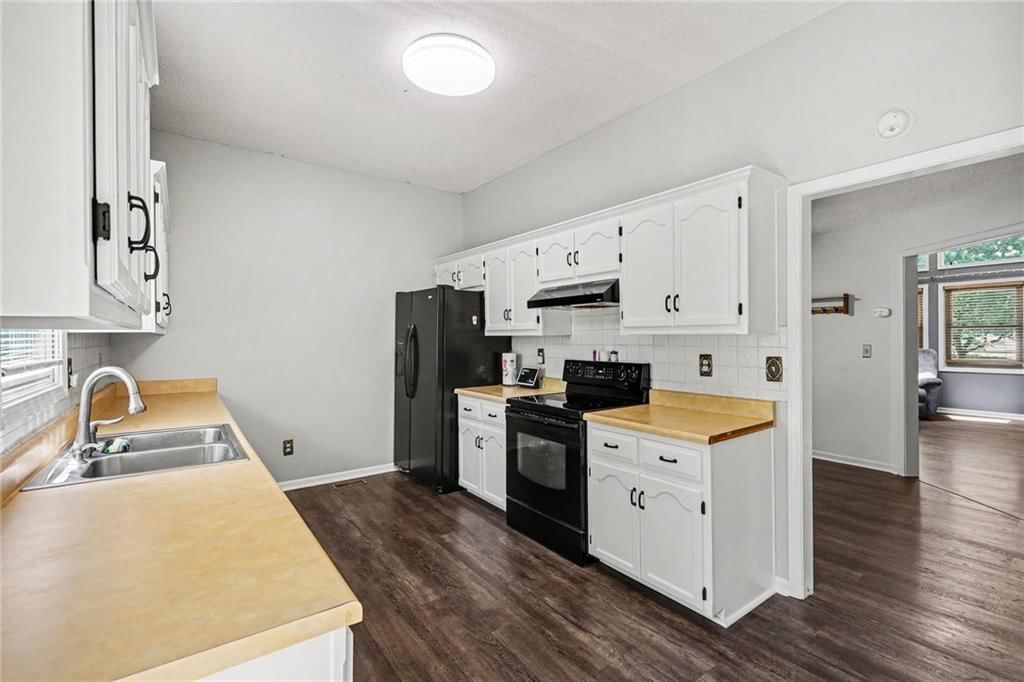 1409 NW 63rd Street — photo 11