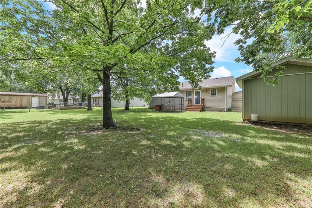 1003 S Ridgeway Street — photo 17