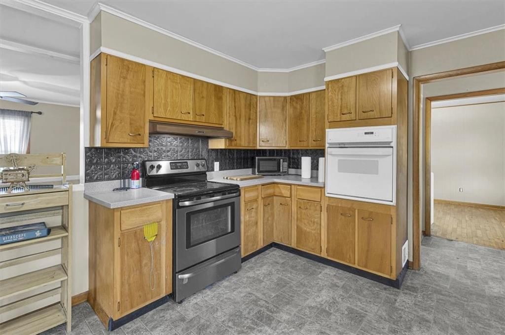 535 Wallace Street — photo 13