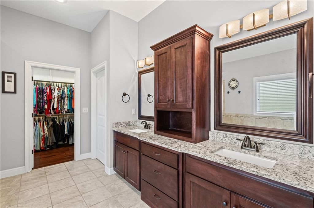 8425 Brunswick Street — photo 21