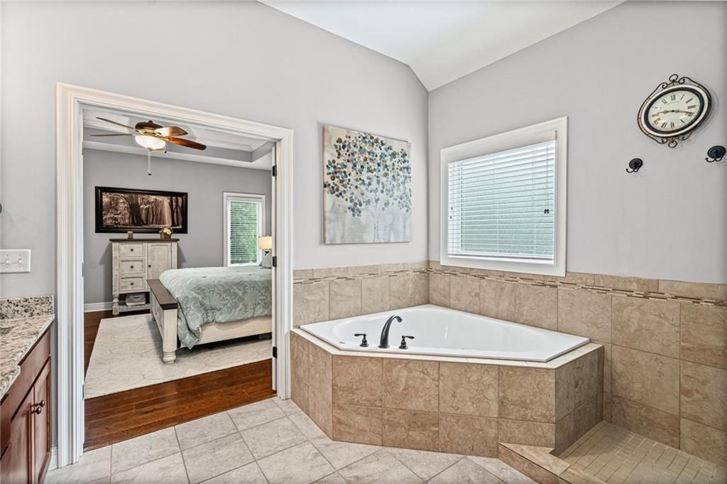 8425 Brunswick Street — photo 24