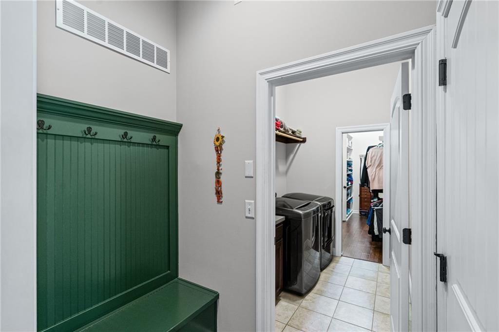 8425 Brunswick Street — photo 27