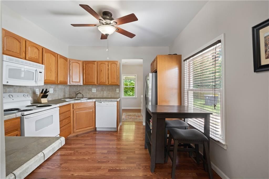 4409 Bell Street — photo 13