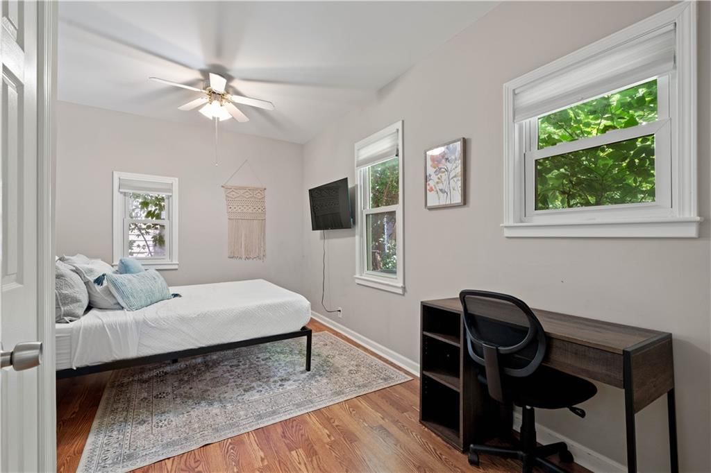 4409 Bell Street — photo 20
