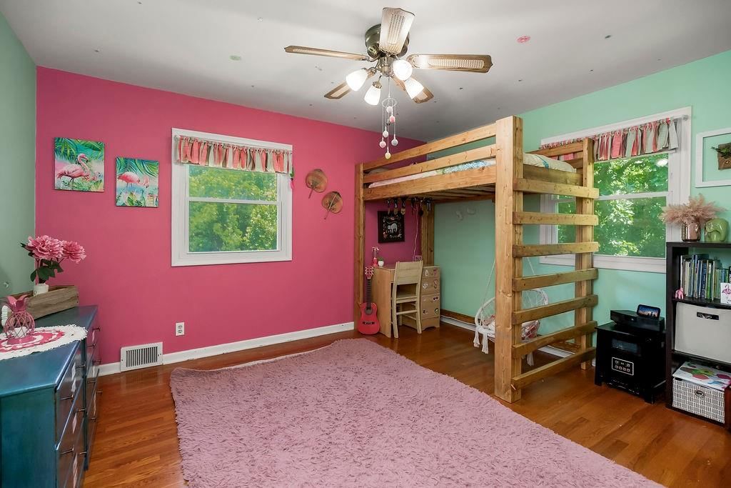 4900 NE 72nd Street — photo 14