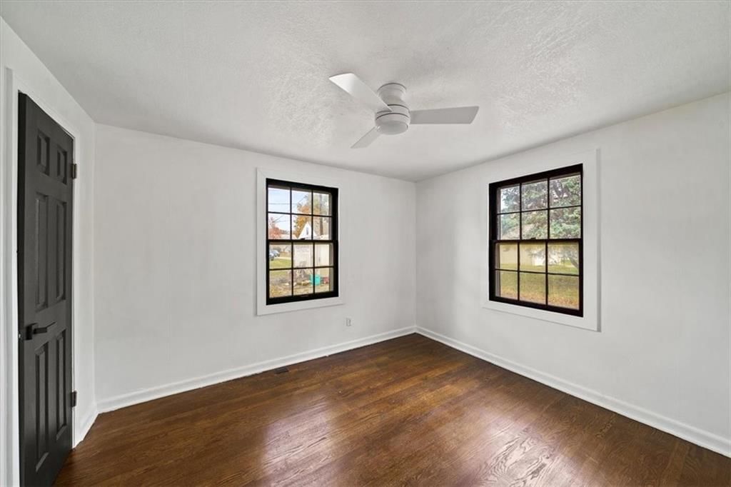 338 E 27th Avenue — photo 14