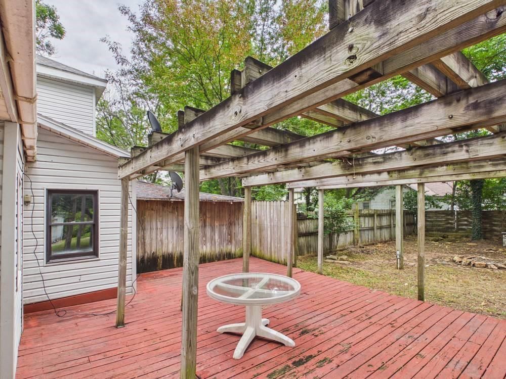 604 S Clark Street — photo 6