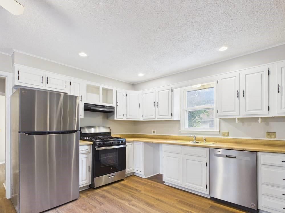 604 S Clark Street — photo 19