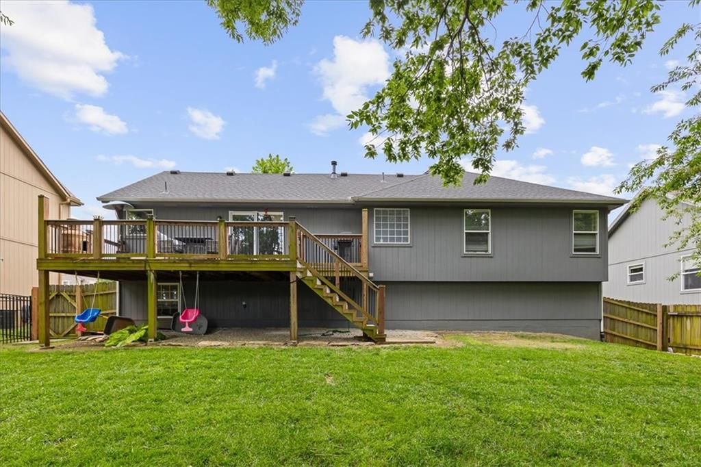 901 Colonial Drive — photo 23