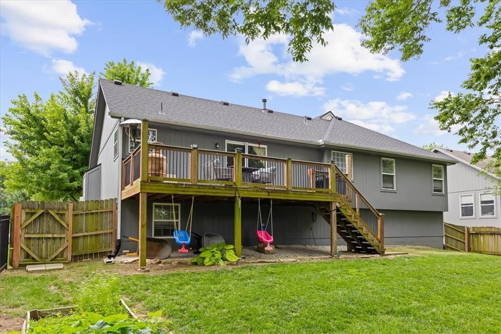 901 Colonial Drive — photo 24