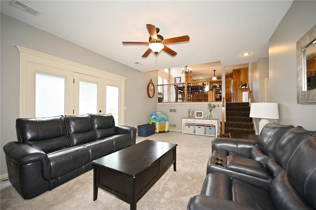 10004 N Donnelly Avenue — photo 31