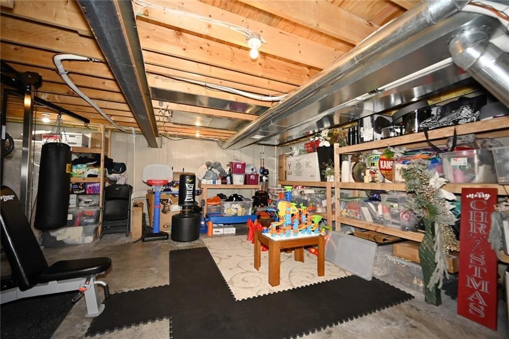 10004 N Donnelly Avenue — photo 33