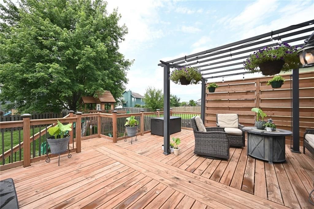10004 N Donnelly Avenue — photo 36