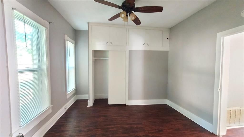 801 W 1st Street — photo 11