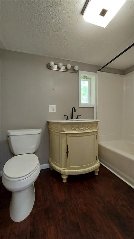801 W 1st Street — photo 18