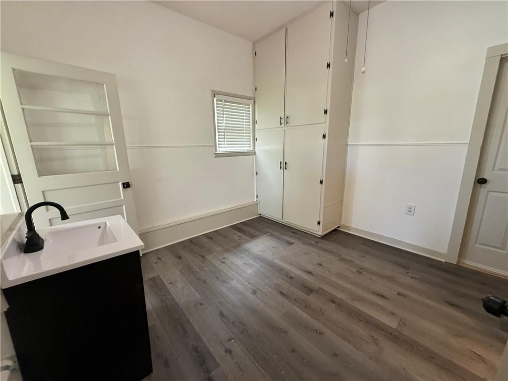 2002 W 4th Street — photo 20