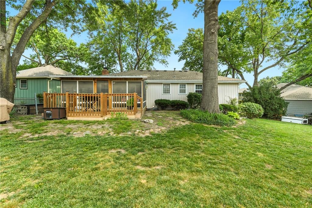 9917 W 65th Place — photo 32
