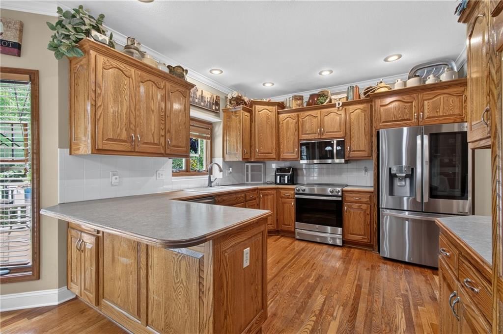 10402 NW River Hills Drive — photo 12
