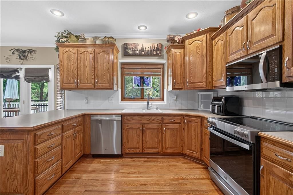 10402 NW River Hills Drive — photo 13