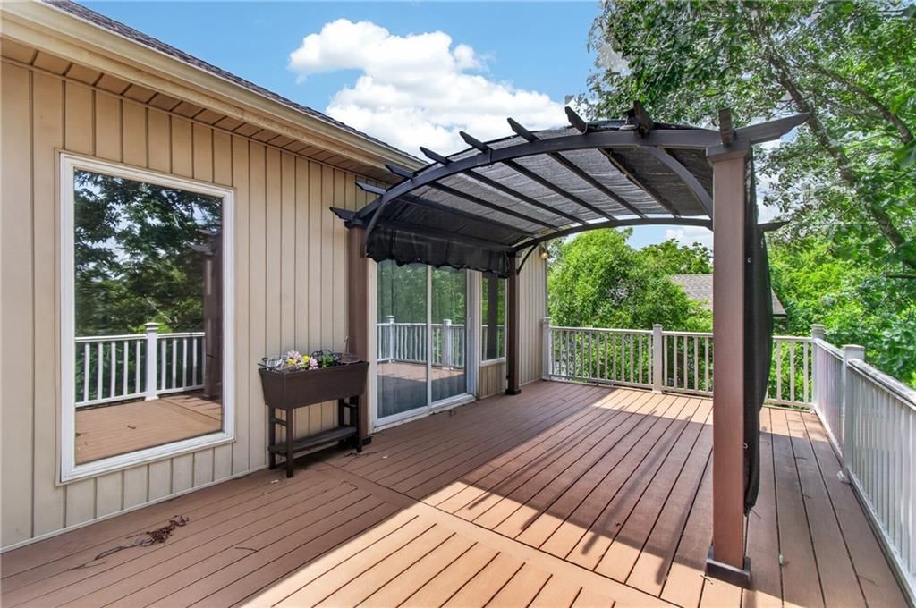 10402 NW River Hills Drive — photo 17