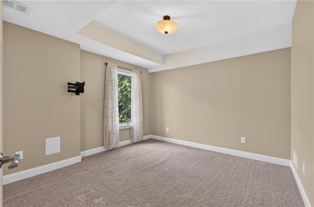 10402 NW River Hills Drive — photo 32