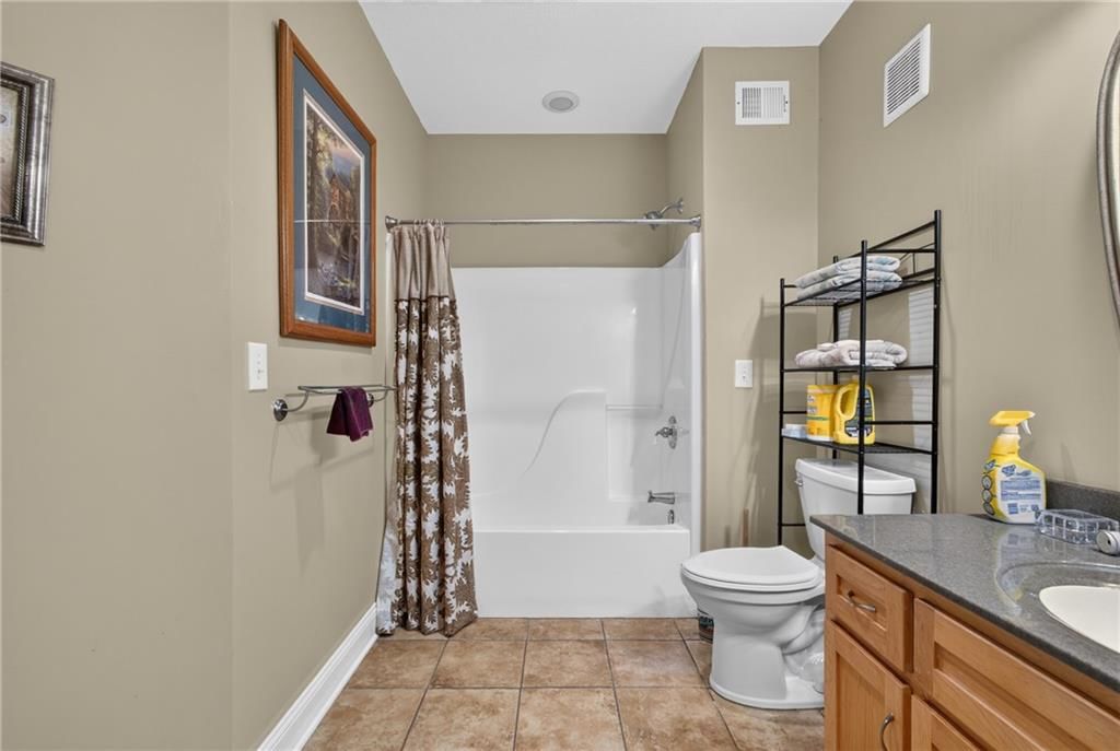 10402 NW River Hills Drive — photo 36