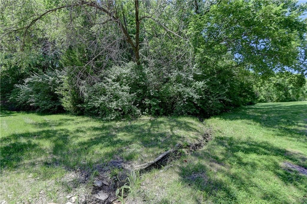 11511 Ridge Drive — photo 4