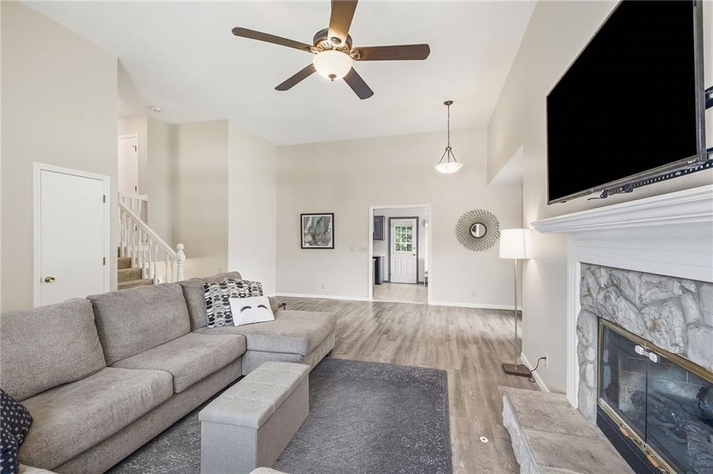 14709 Goodman Street — photo 8