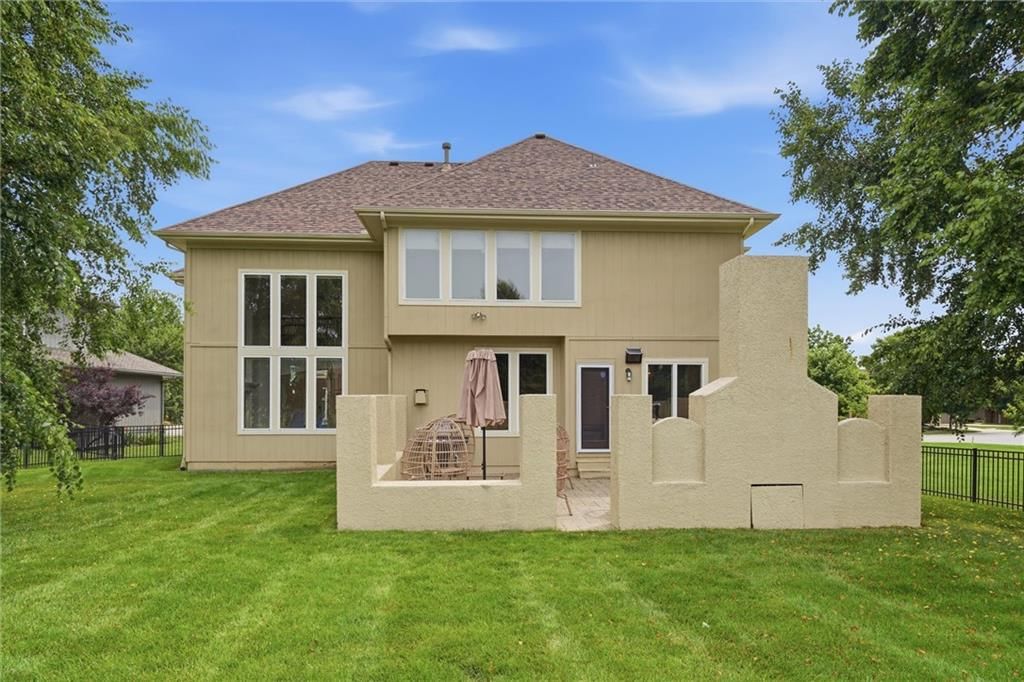 10903 W 163rd Terrace — photo 44