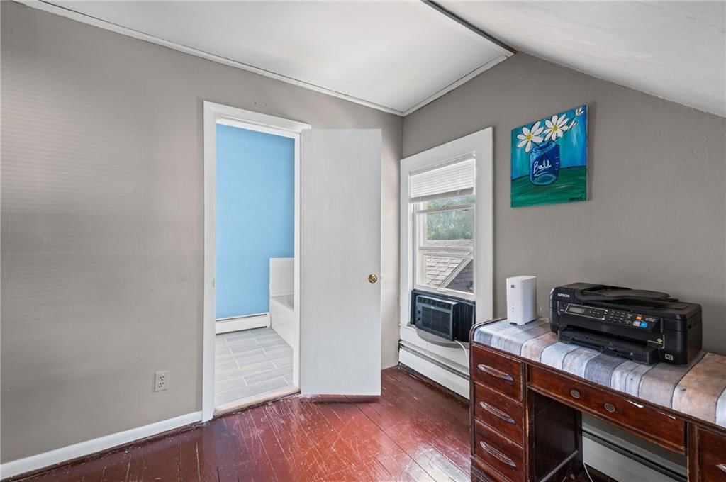128 E Brown Street — photo 31