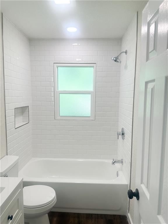 150 E Circle Drive — photo 9