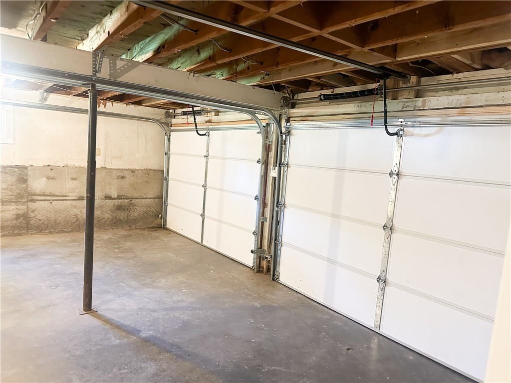 150 E Circle Drive — photo 16