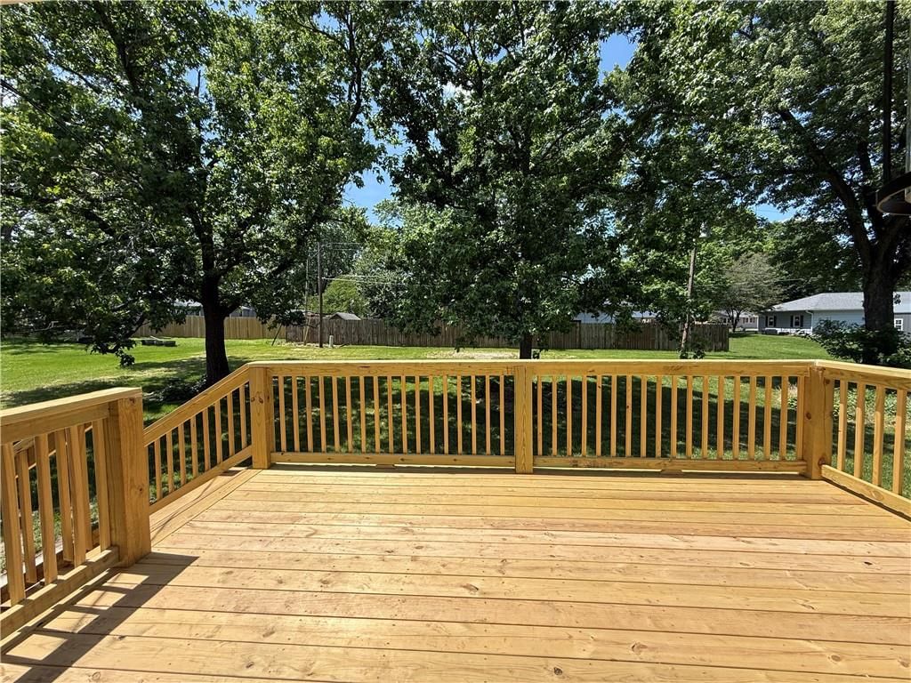 150 E Circle Drive — photo 19