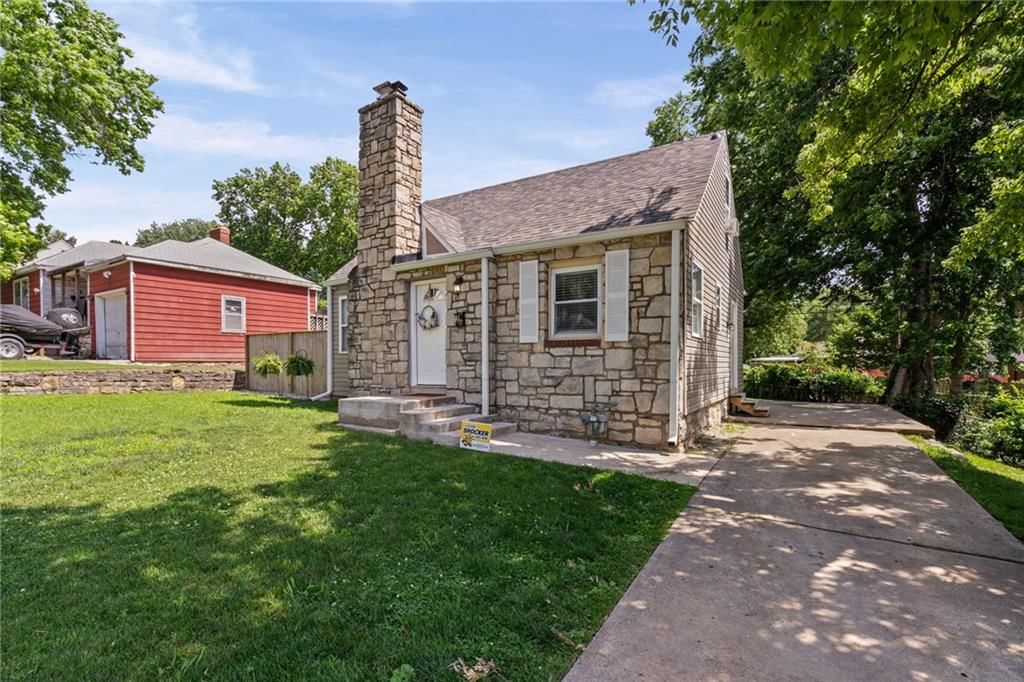 4317 Troup Avenue — photo 3