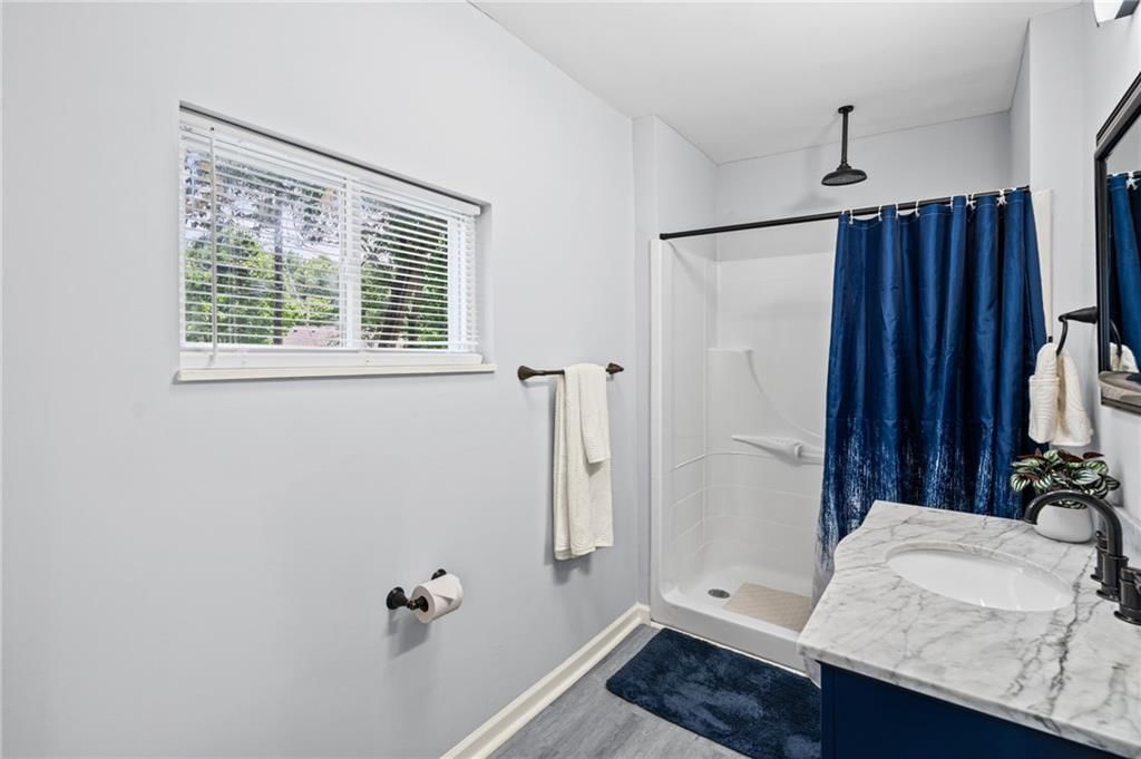4317 Troup Avenue — photo 13