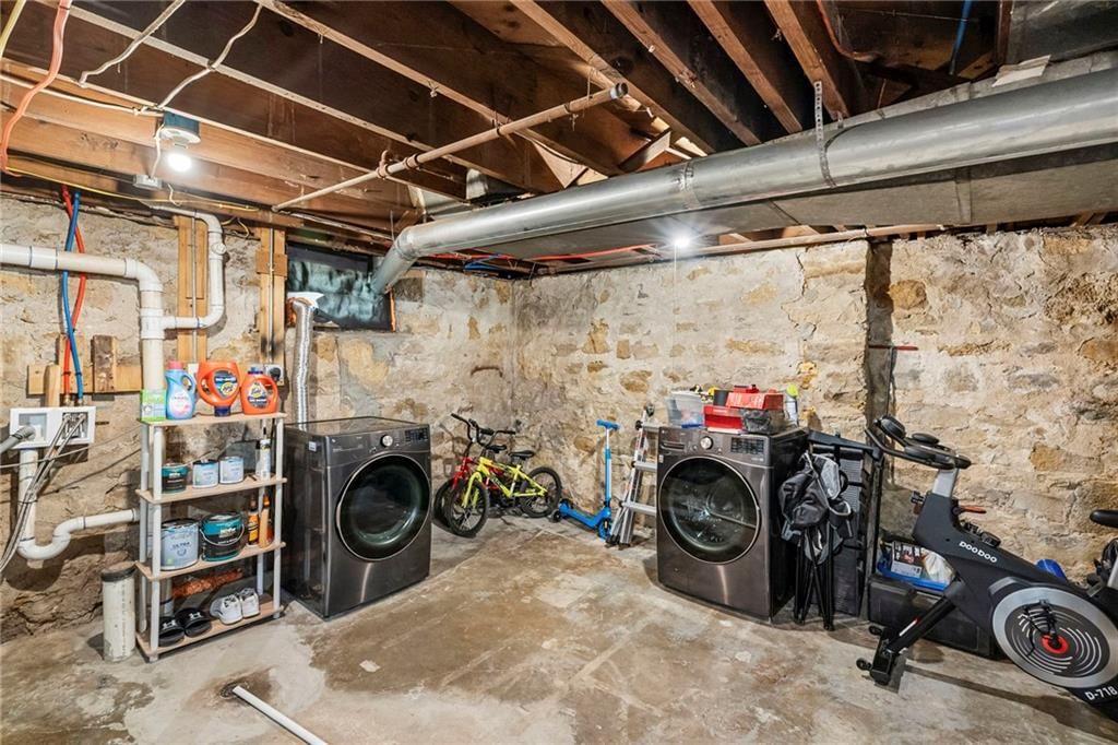 4317 Troup Avenue — photo 21