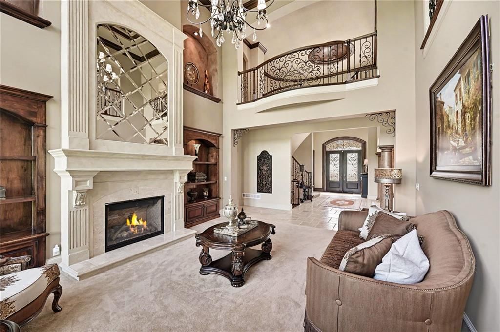 15348 Larsen Street — photo 11