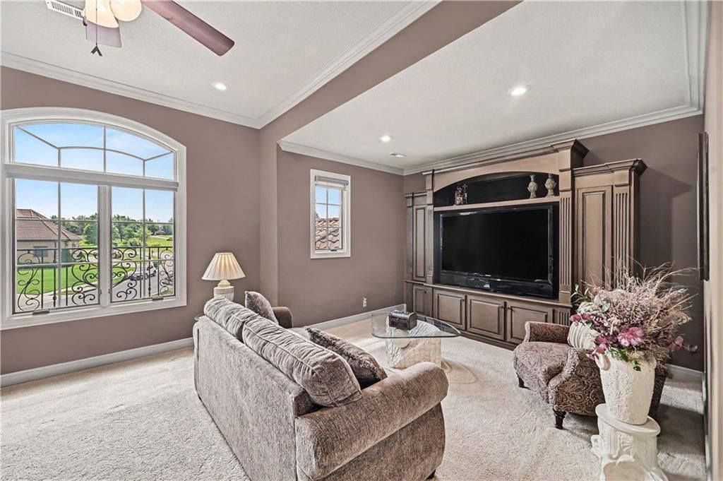 15348 Larsen Street — photo 29