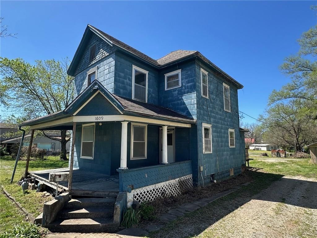 1609 S Evergreen Avenue — photo 24