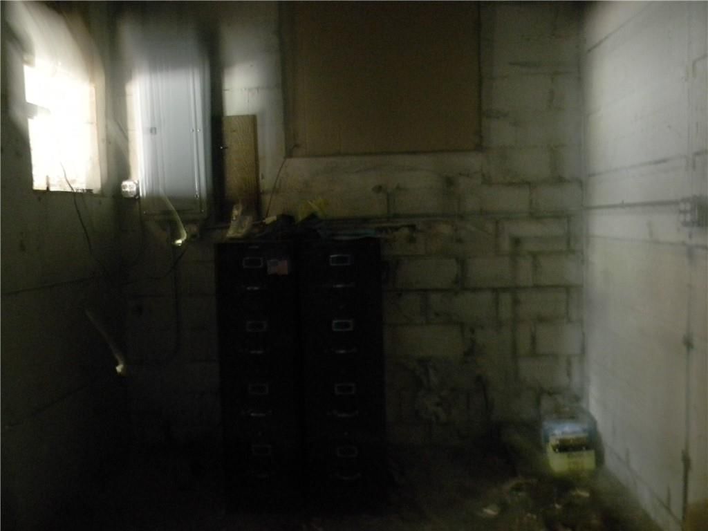 201 W Mary Street — photo 13