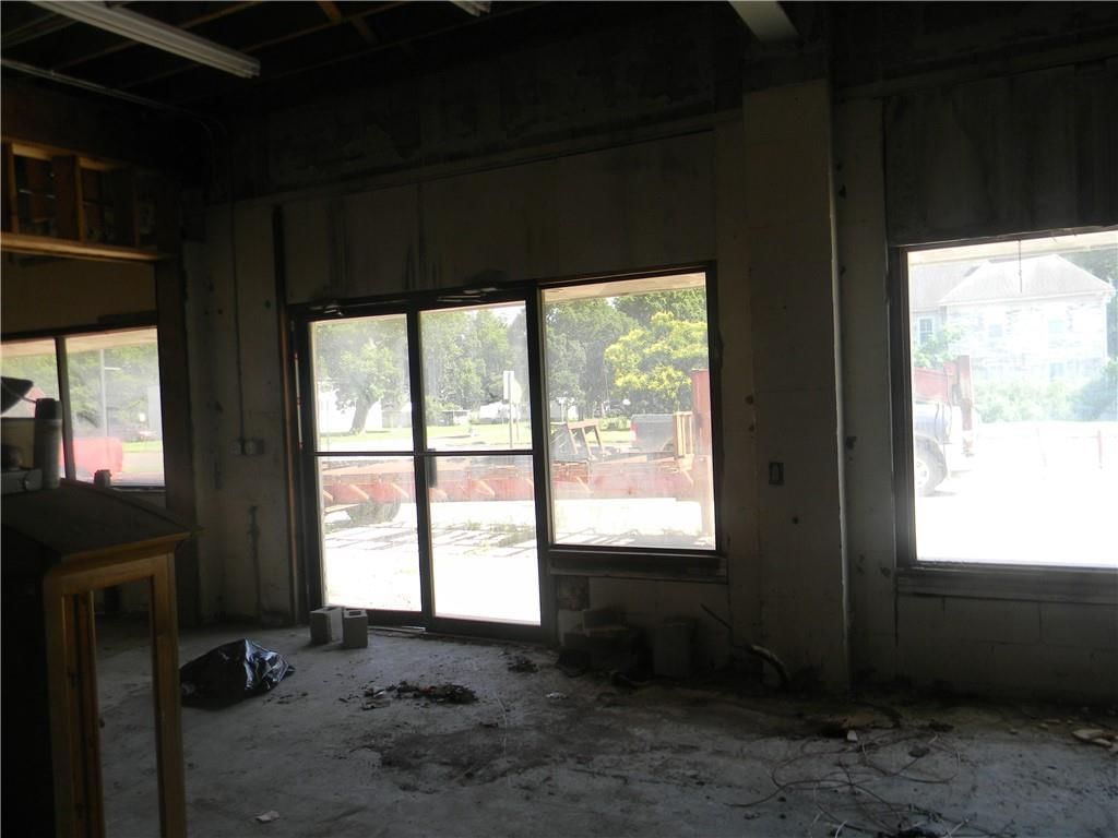 201 W Mary Street — photo 17