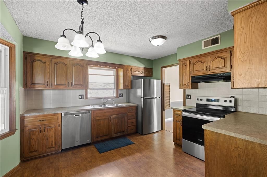 5718 Westgate Street — photo 8