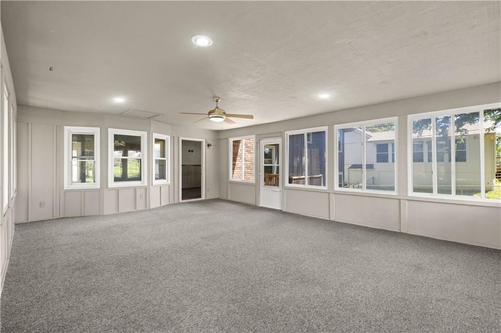 5718 Westgate Street — photo 10