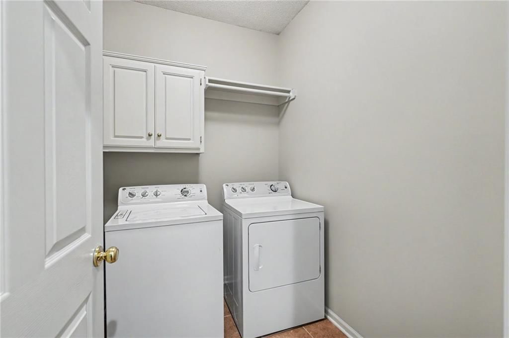 5910 W 154th Street — photo 20