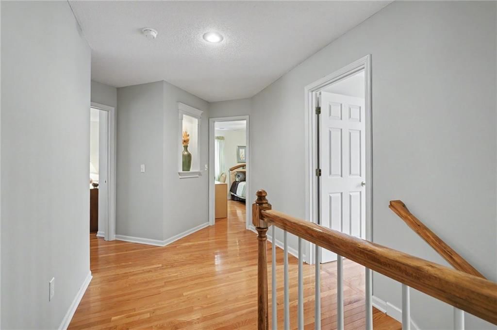 5910 W 154th Street — photo 25