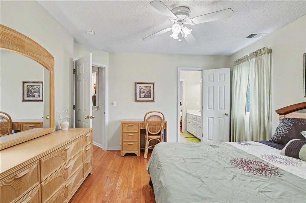 5910 W 154th Street — photo 27