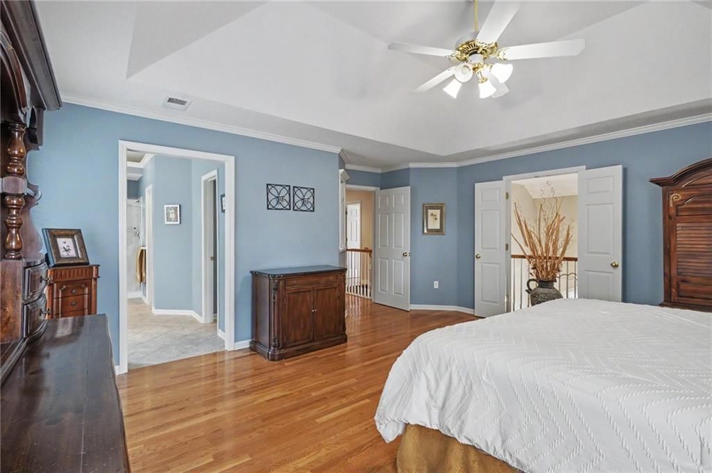 5910 W 154th Street — photo 34