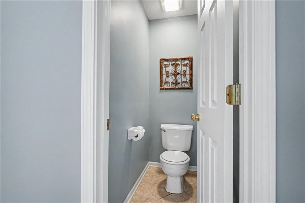 5910 W 154th Street — photo 39