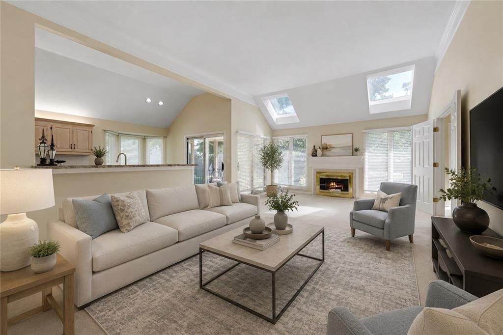 5232 W 121st Street — photo 11